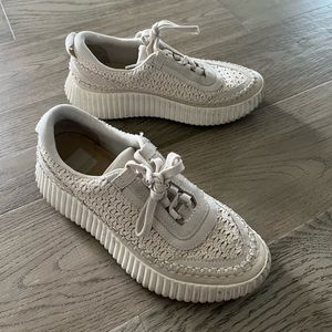 Dolce Vita Crochet Dolan Sneaker - US8.0